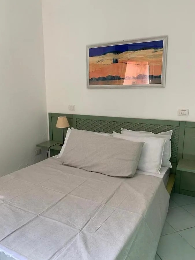 דירה איזולה רוסה Residence Cala Rossa