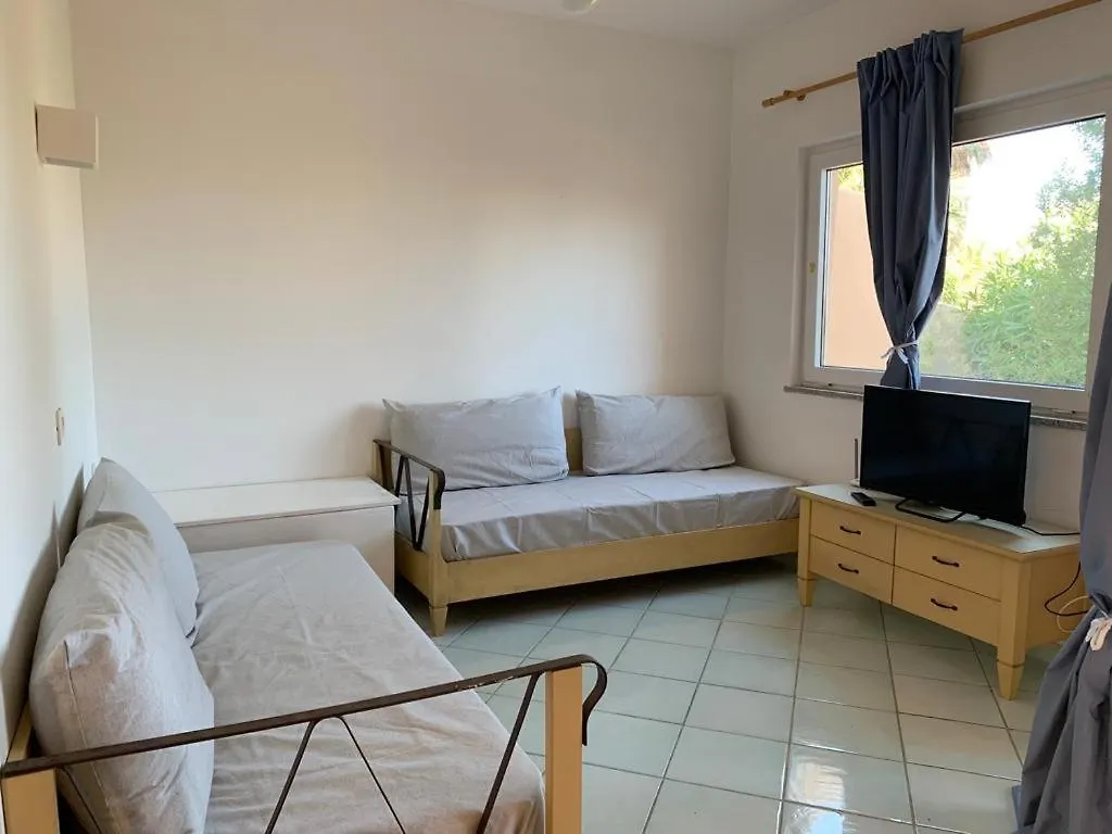 דירה איזולה רוסה Residence Cala Rossa