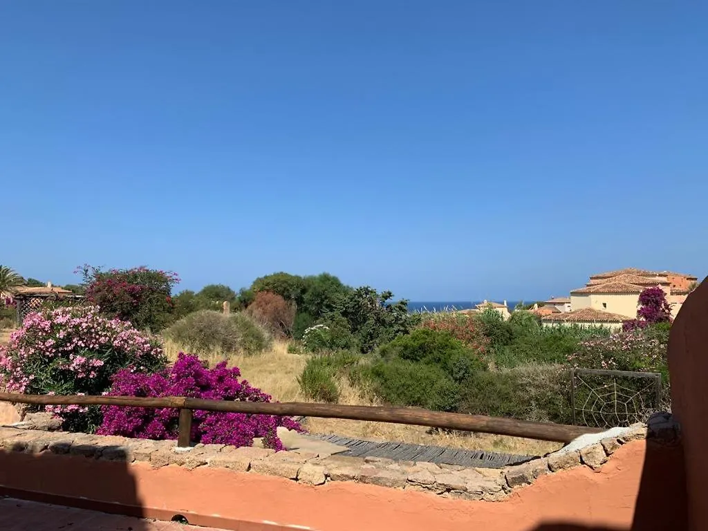 דירה איזולה רוסה Residence Cala Rossa