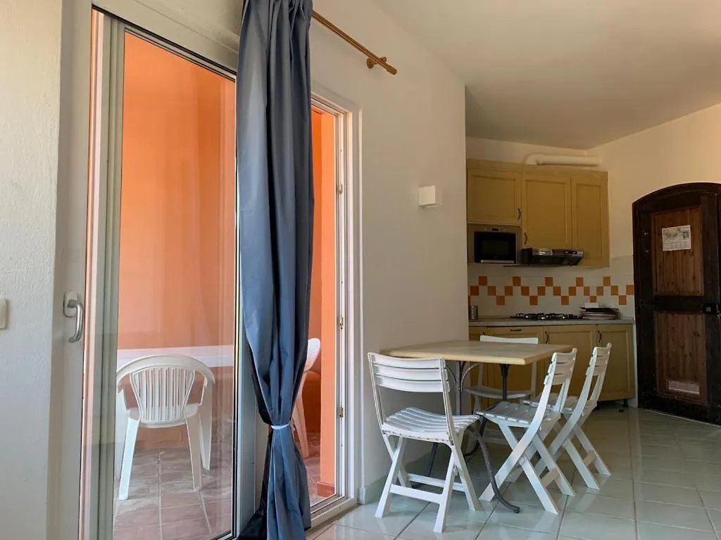 איזולה רוסה Residence Cala Rossa איטליה
