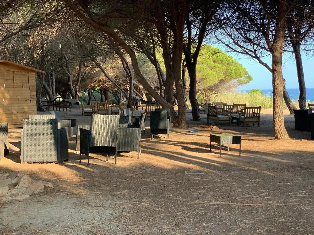 דירה איזולה רוסה Residence Cala Rossa איטליה