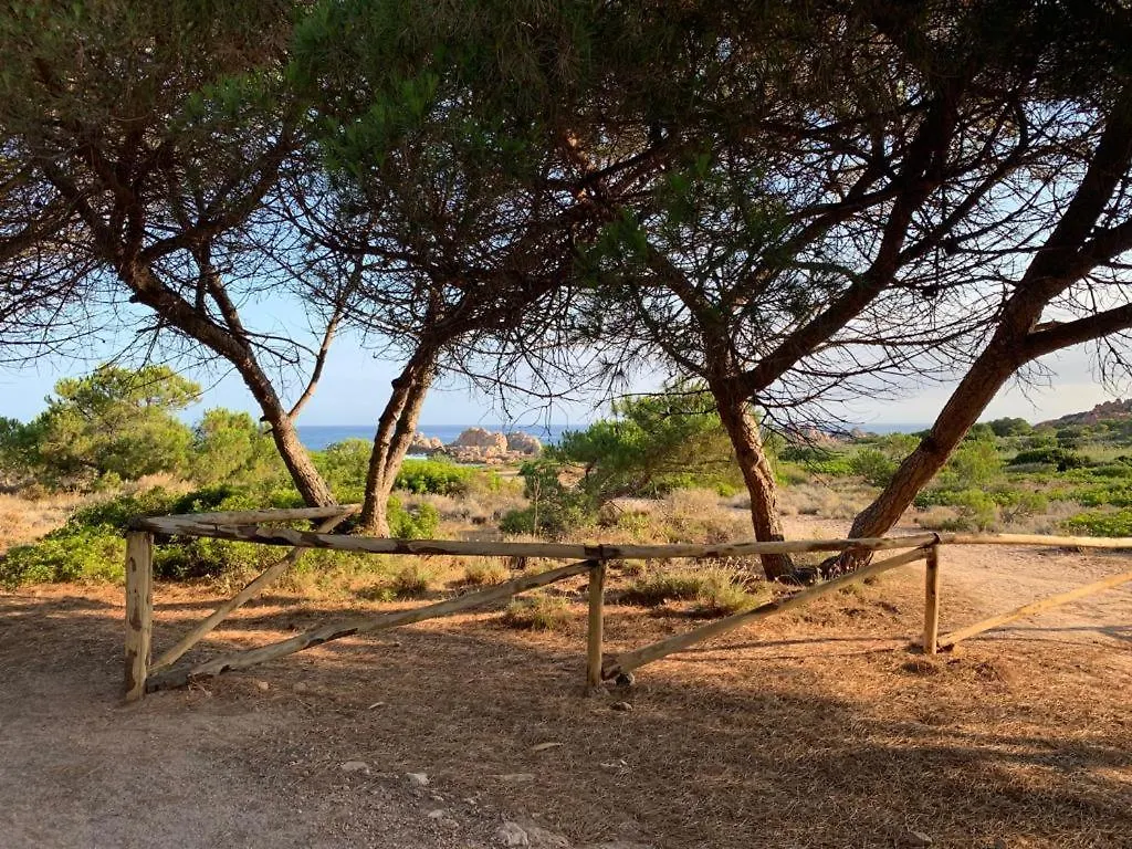 איזולה רוסה Residence Cala Rossa 0*, איזולה רוסה