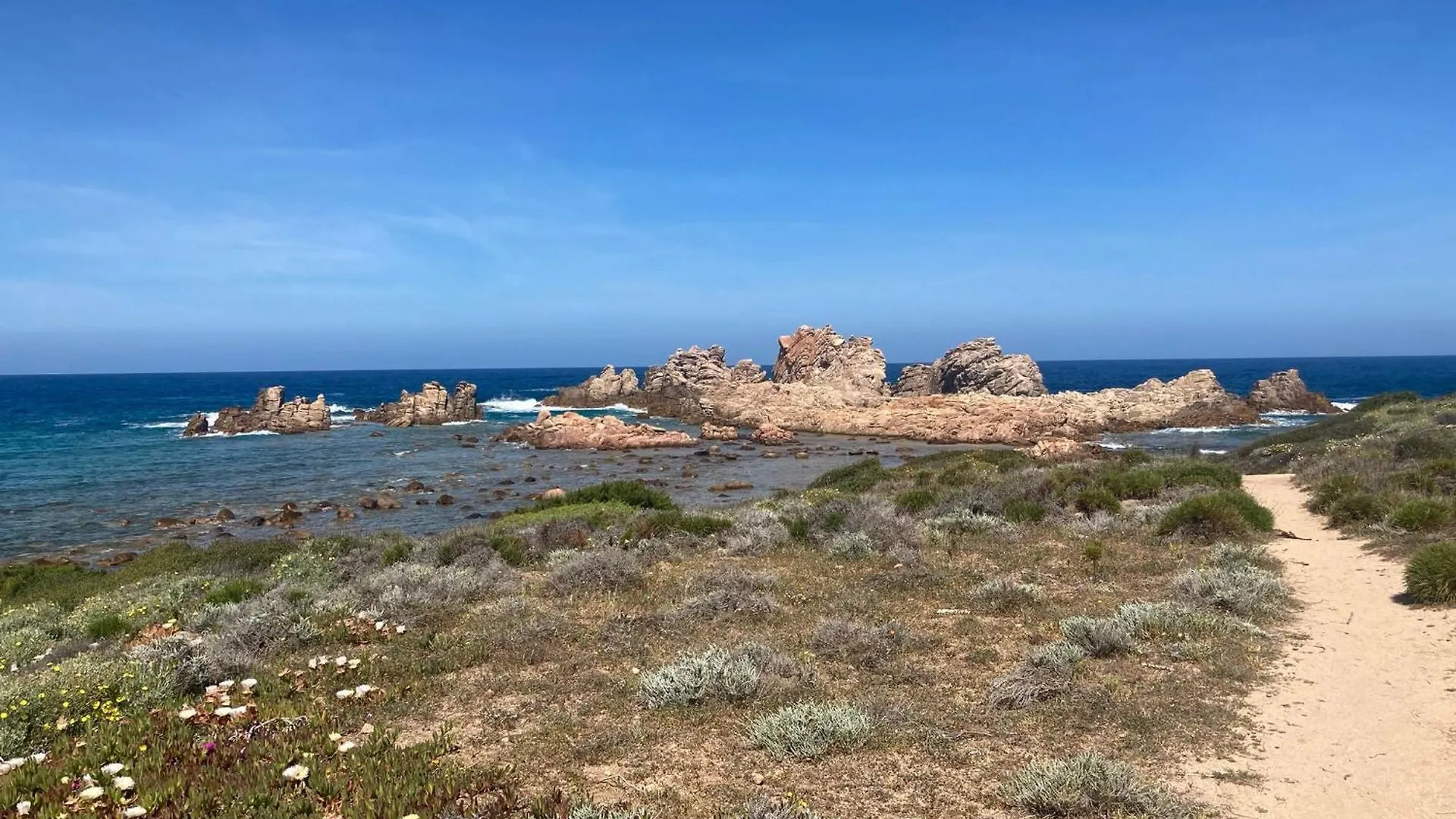דירה איזולה רוסה Residence Cala Rossa