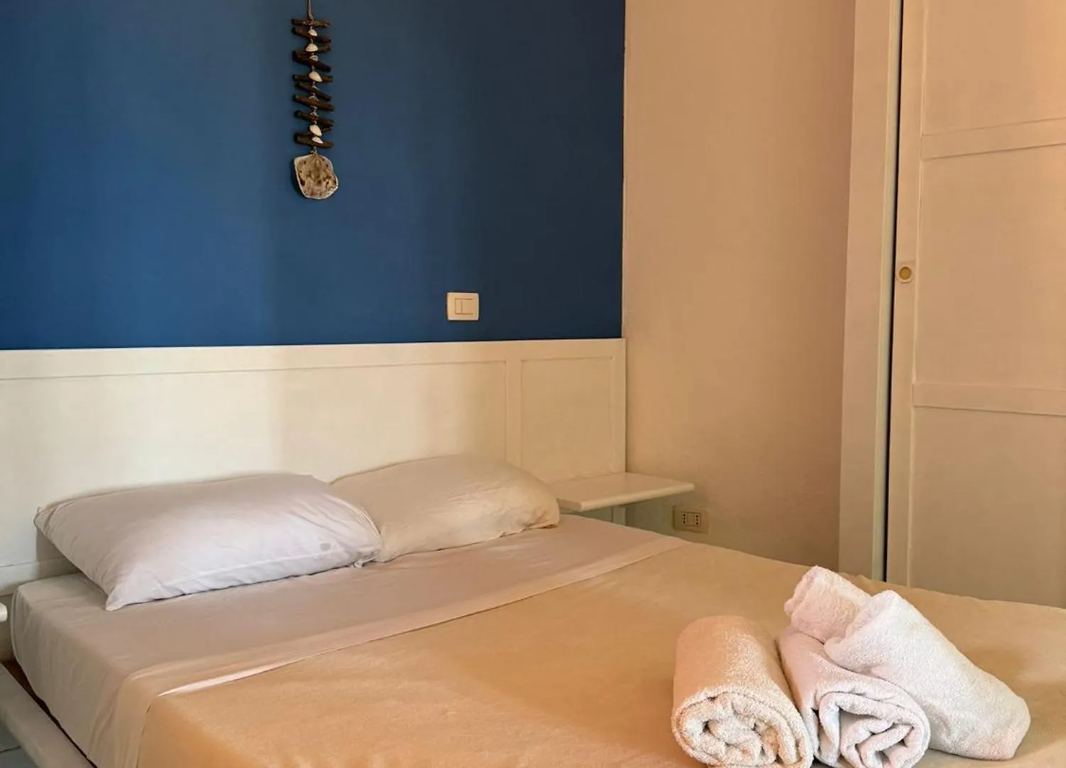 דירה איזולה רוסה Residence Cala Rossa