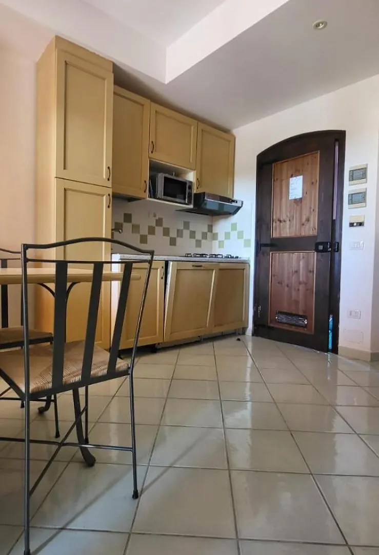 איזולה רוסה Residence Cala Rossa
